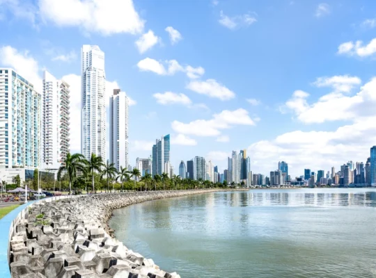 Proyectos-inmobiliarios-en-Panama-desde-Paises